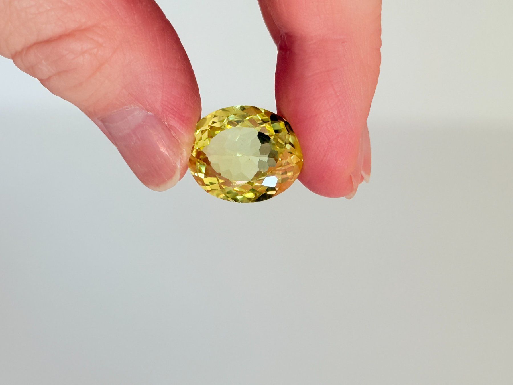 Minerali & Pietre curative: Certified 15.85 Ct – Nuovo e nell'imballaggio originale da Genève venduto da AWWA 7