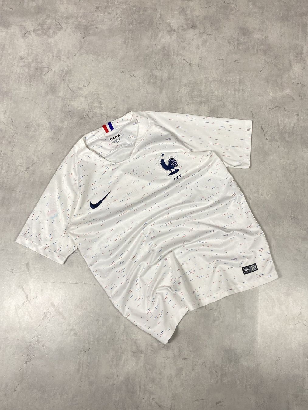 Nike Canottiere & Pantaloni: Nike Frankreich Jersey 2018 White – Usato da Wald ZH venduto da Drue36sechs 1