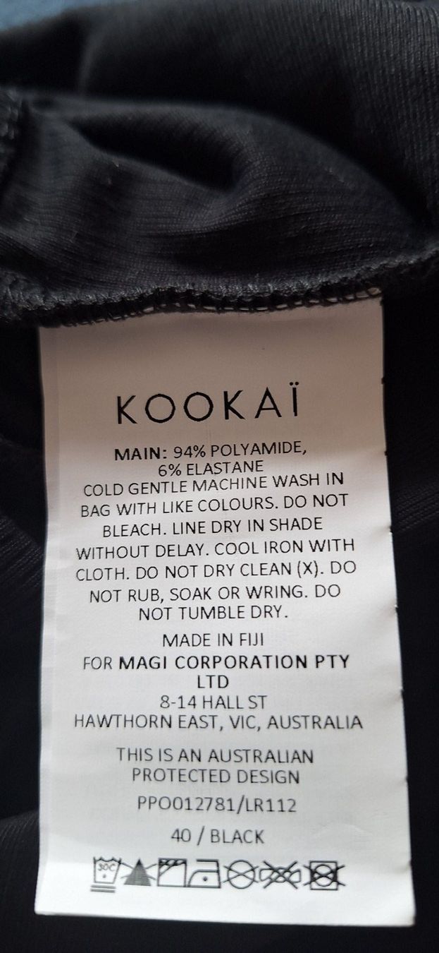 Kookai Top: Kookai, top noir – Nuovo e nell'imballaggio originale da Lussery-Villars venduto da pousinete02 4