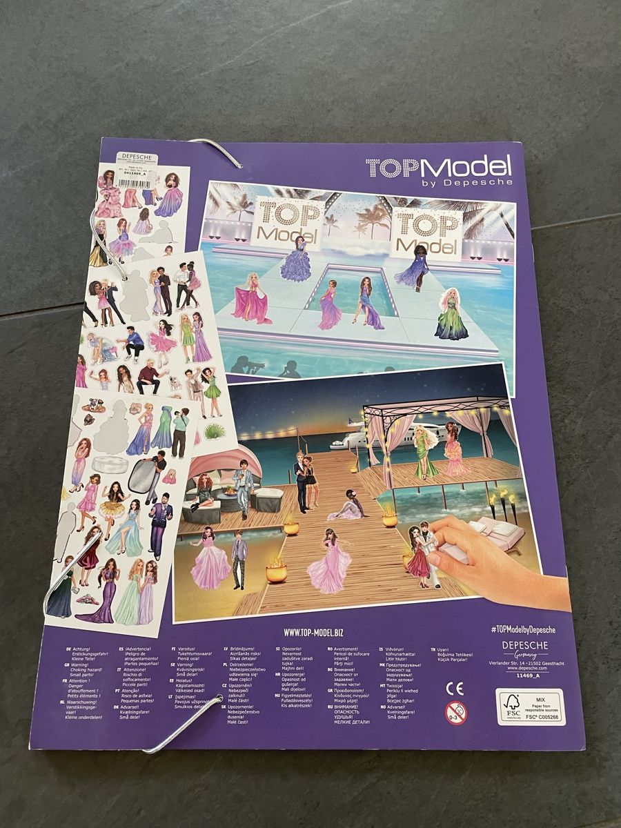 Libri: Topmodel glamour Stickerbuch – Usato da Balgach venduto da sei_s6d7 1