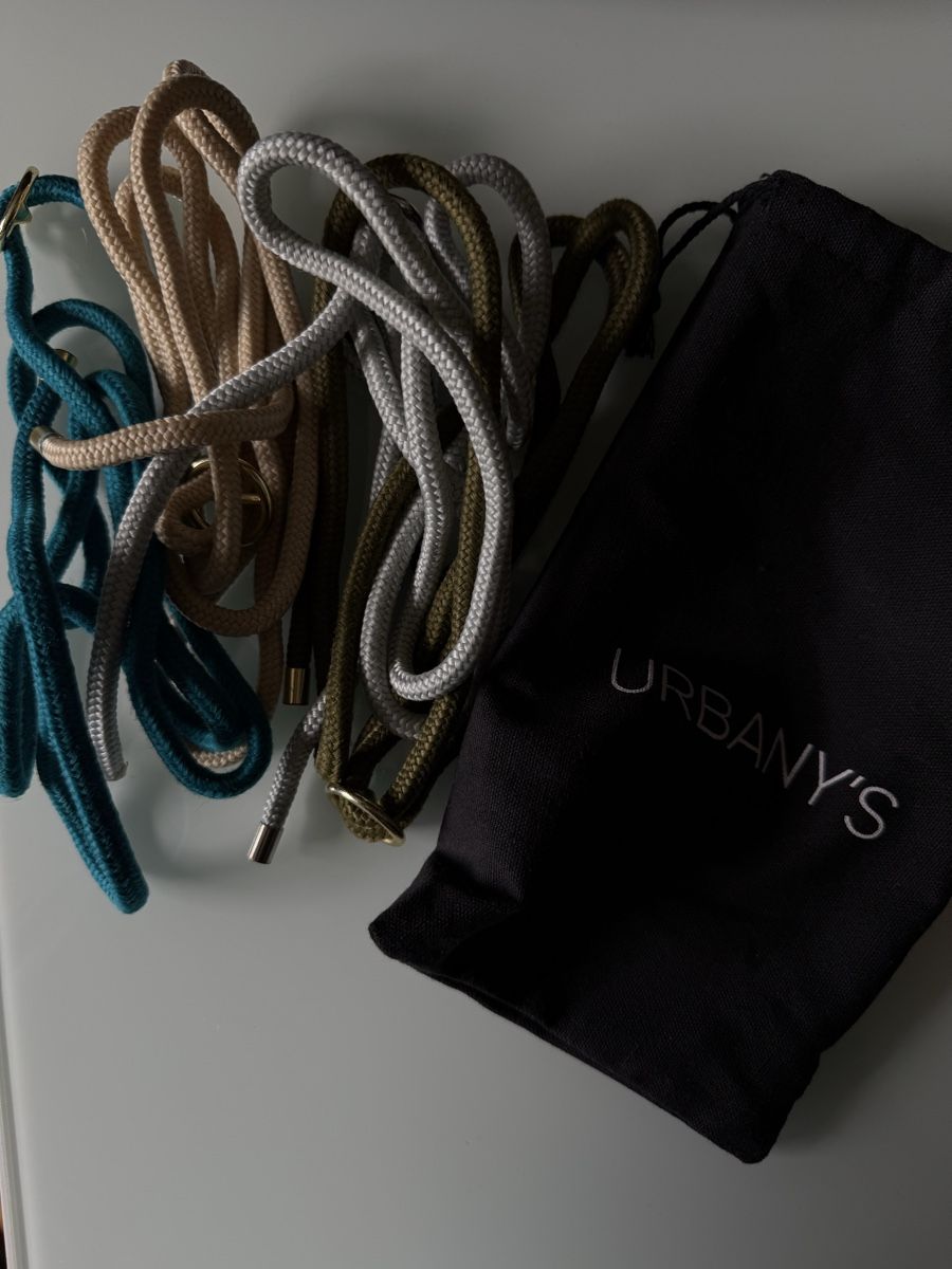 Urbany's Cover & Protezioni schermo: URBANY'S Handyschnur – Usato da Kilchberg ZH venduto da nad_z27b