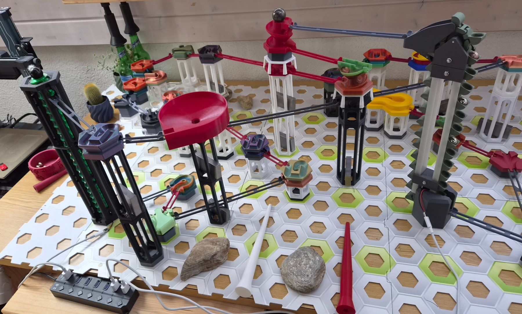 Spielzeuge: Kugelbahn – Neu (gemäss Beschreibung) aus Au SG von M3d4all 2