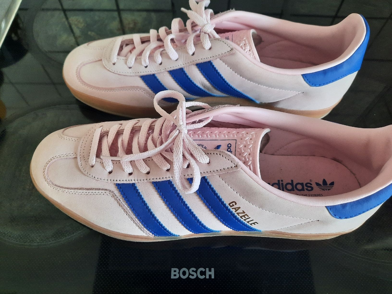 Adidas Scarpe da uomo: CHAUSSURES ADIDAS, Modèle : GAZELLE – Nuovo (secondo la descrizione) da Le Locle venduto da marylise01