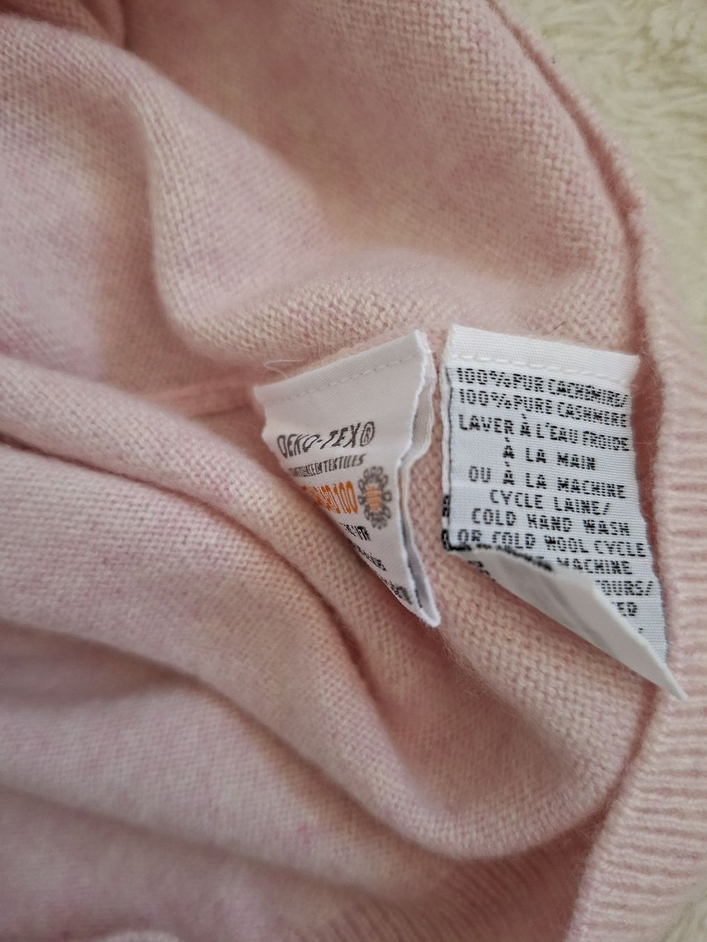 Pullover & Sweatshirts: pull 100% Cachemire Doux  Taille S – Gebraucht aus Renens VD von ser_j2fn 1