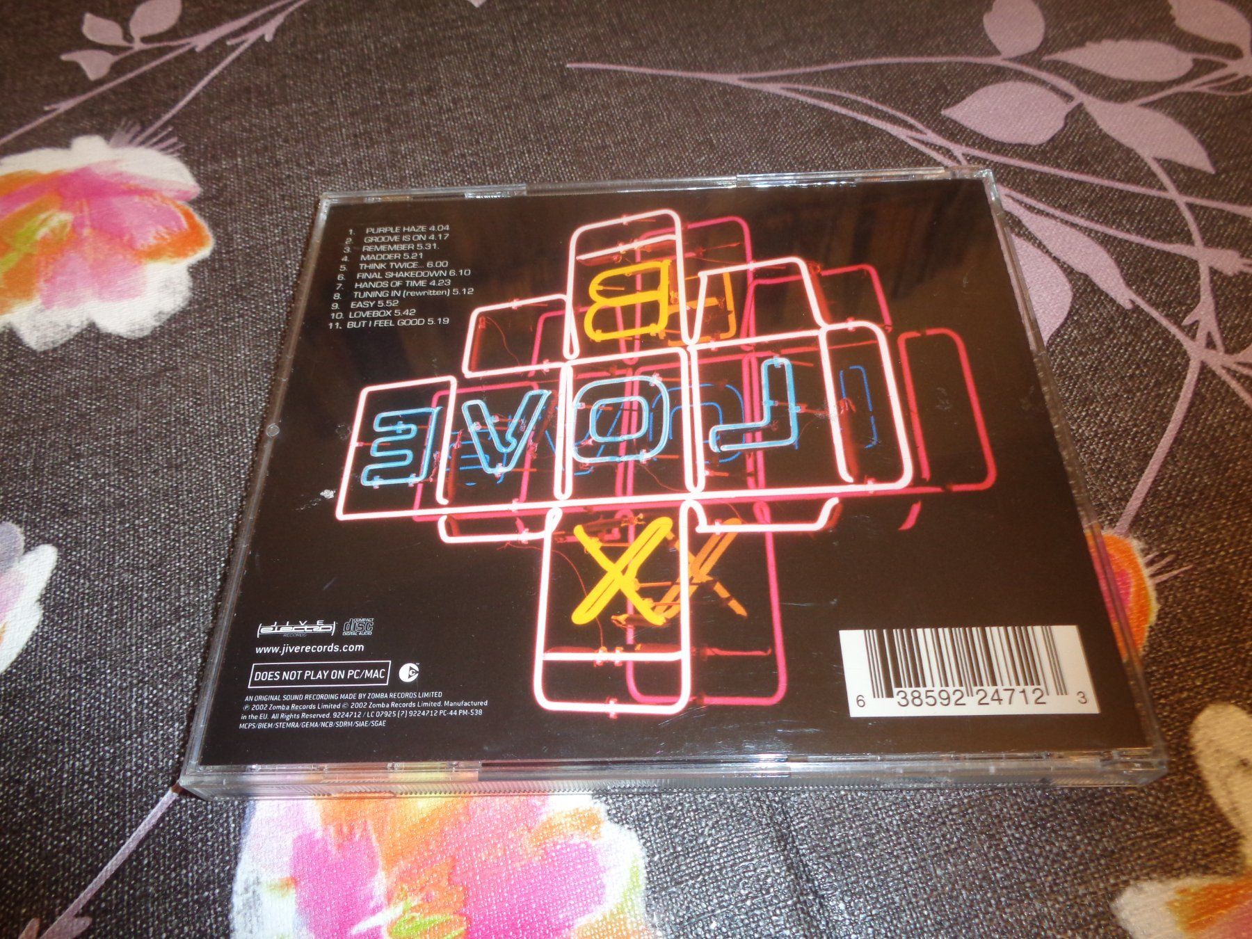 CDs: Groove Armada - Lovebox CD – Gebraucht aus Olten von Disc-Ausverkauf 1