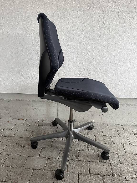 Giroflex Stühle: Bürostuhl Giroflex – Gebraucht aus Zollikofen von Sonnenblume_91 2