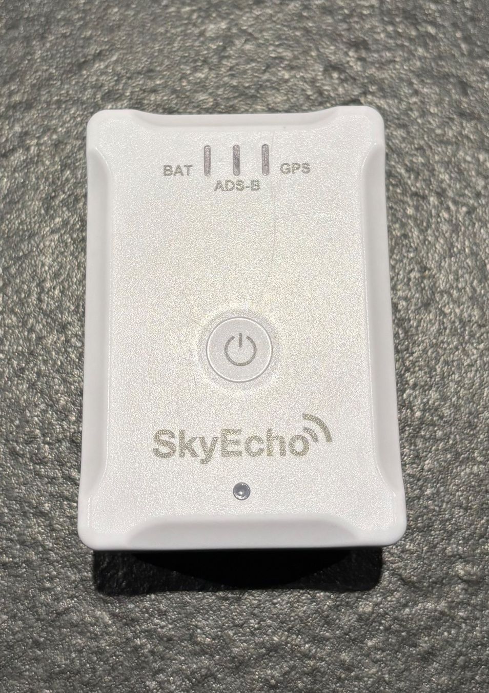 Receiver: SkyEcho 2 ADS-B / FLARM Empfänger zu verkaufen – Gebraucht aus Muhen von diegobeerle