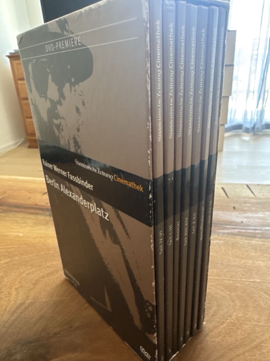 Tutti i DVDs: Rainer Werner Fassbinder Berlin Alexanderplatz DVD Boxset re – Usato da Solothurn venduto da Alex702 1