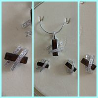 Parure Gevan Neuve, Collier, Boucles d'oreilles lot de trois