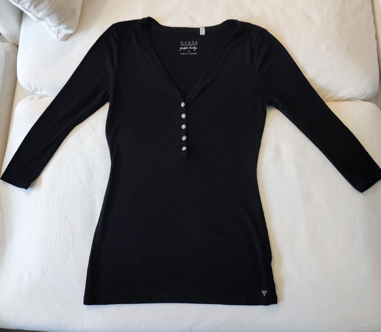 Guess T-shirt: Guess Shirt, schwarz, Gr. S – Usato da Stäfa venduto da modeflash