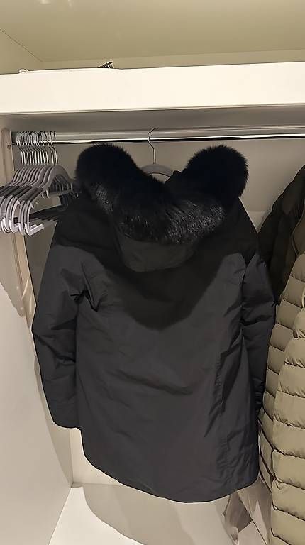 Woolrich Giacche: Woolrich Damenjacke – Usato da Dübendorf venduto da ivana2 1