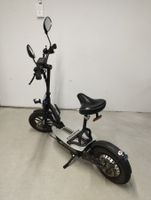 E-Scooter Revoluzzer mit Sitz