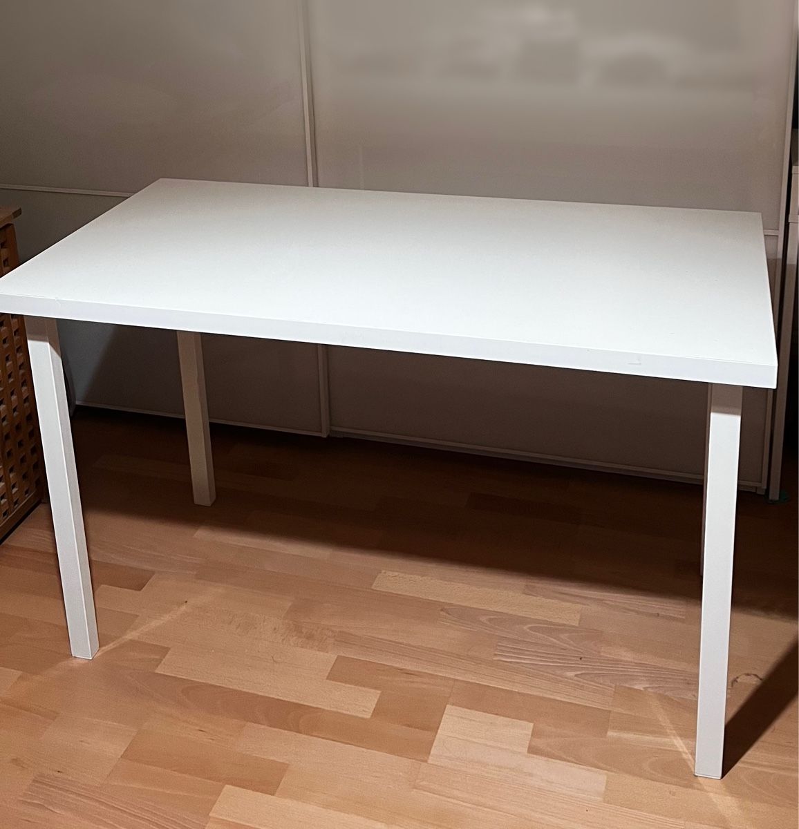 Ikea Tavoli: Weisser Ikea Bürotisch – Usato da Basel venduto da jul_7hth