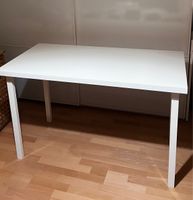 Weisser Ikea Bürotisch