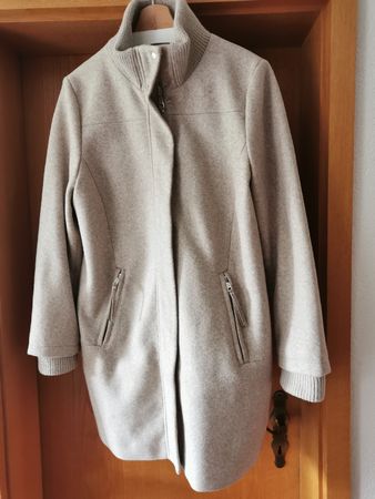 Mantel Street one beige Gr. 42