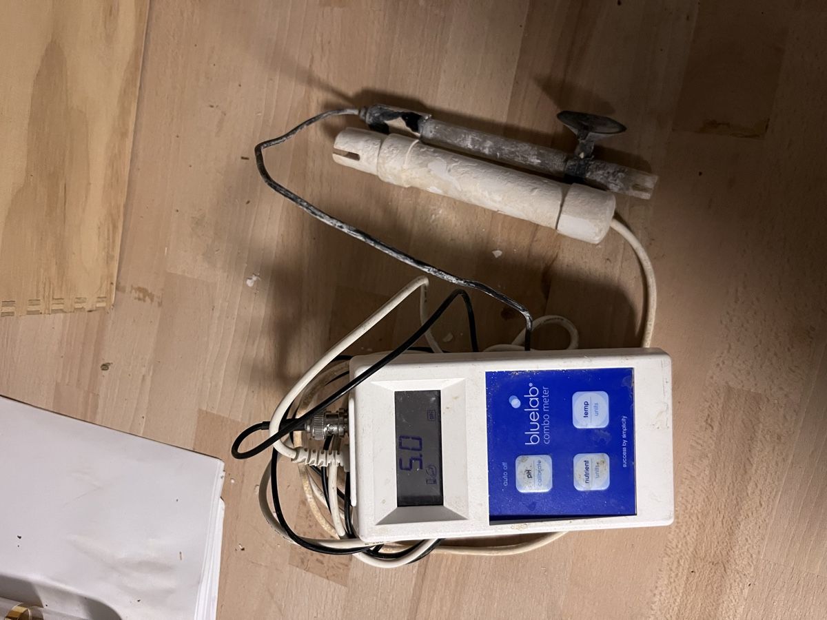 Misurare: Bluelab Combometer – Usato da stüsslingen venduto da sime91