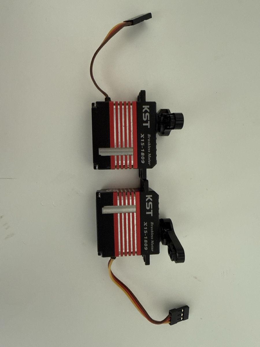 Modellismo RC: KST X15-1809 HV 24kg – Usato da Bremgarten b. Bern venduto da tf1_6hl9