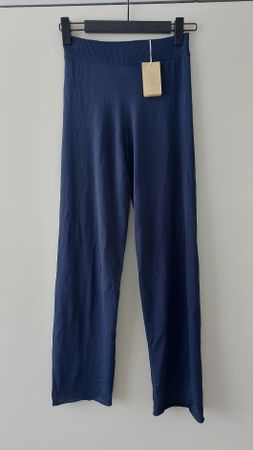 Schöne, elegante FOGAL Hose Gr. S — NEU — super Qualität