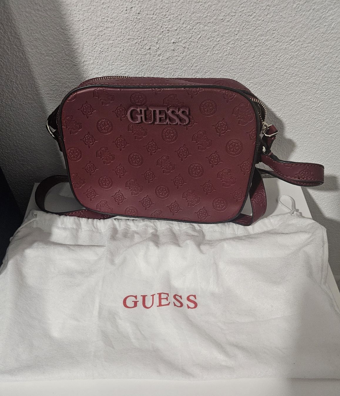 Guess Borse da donna: Guess Tasche – Usato da Mellingen venduto da Tani47 1
