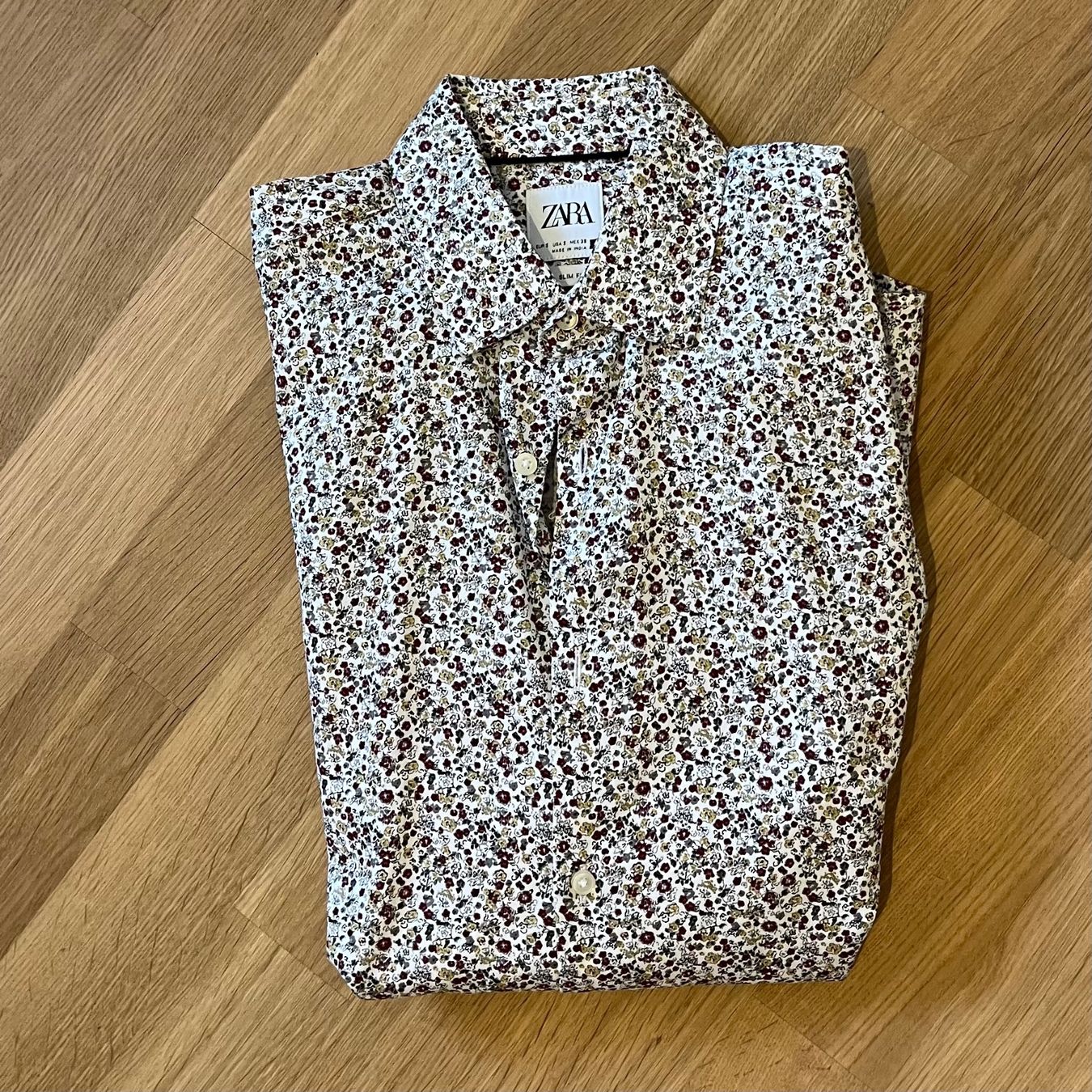 T-shirt: Shirt, Zara – Nuovo (secondo la descrizione) da Zürich venduto da art_b5qd