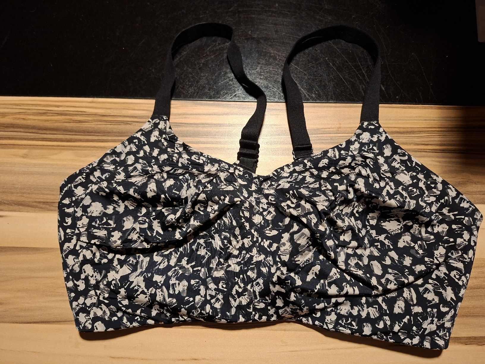 Altra biancheria intima: BH gemustert schwarz weiss  – Nuovo (secondo la descrizione) da Märstetten venduto da mic_z2n9