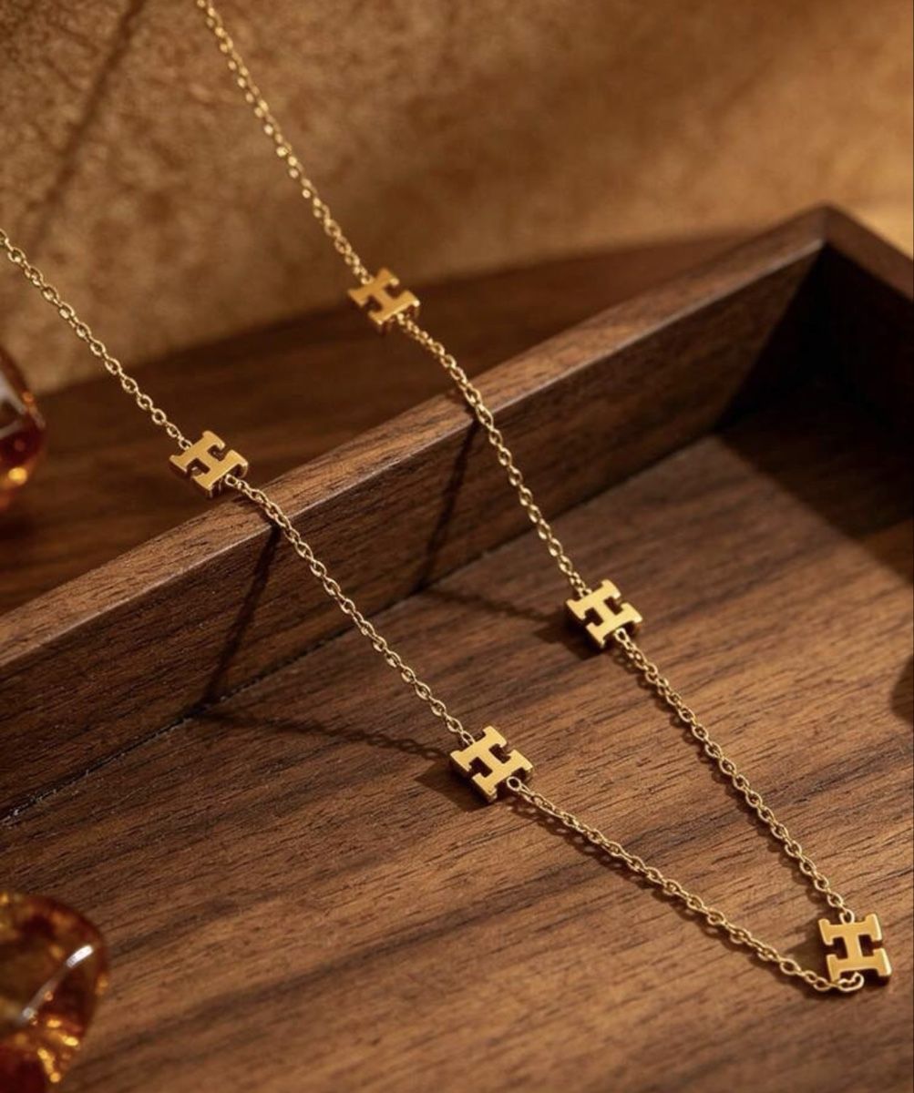 Catenine: Collier en acier inoxydable – Nuovo e nell'imballaggio originale da Châtel-St-Denis venduto da Montclair_Swiss
