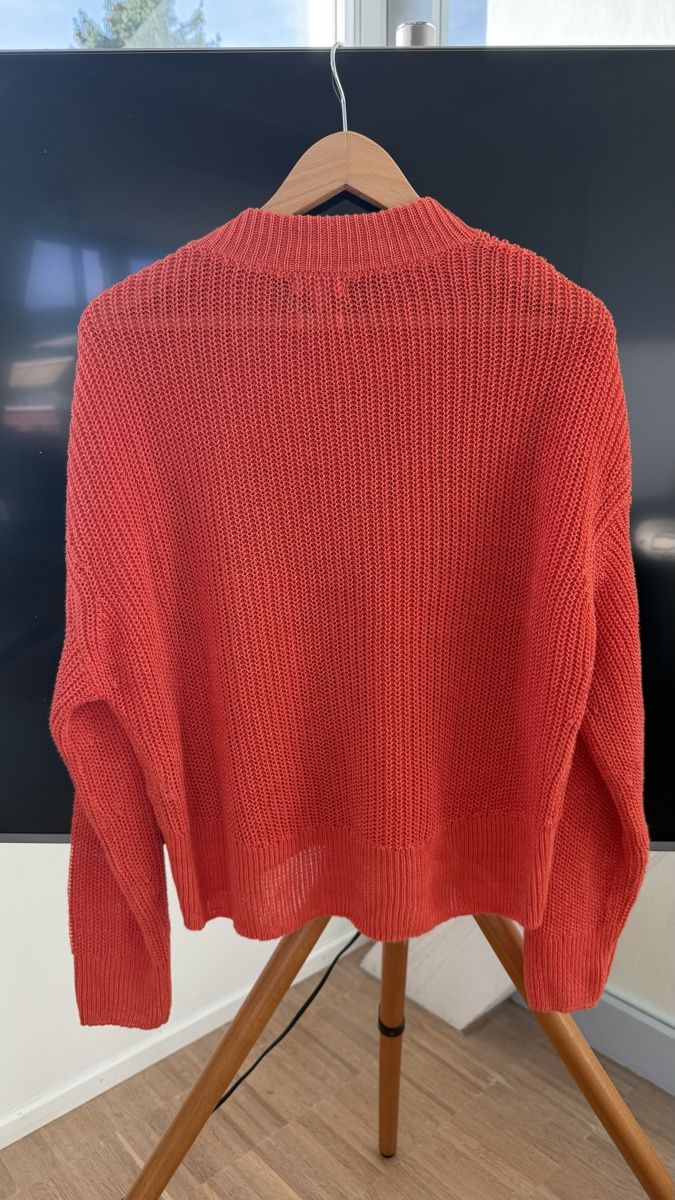 Massimo Dutti Pullover & Sweatshirts: Massimo Dutti Knit Sweater, 100% Linen, Size Small – Neu (gemäss Beschreibung) aus zug von Inaar 1
