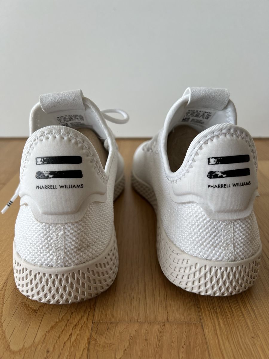 Adidas Scarpe da donna: adidas Pharrell Williams Sneaker – Usato da St.Gallen venduto da Shopaholic5 3