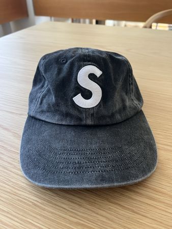 Supreme Cap - Faded Black