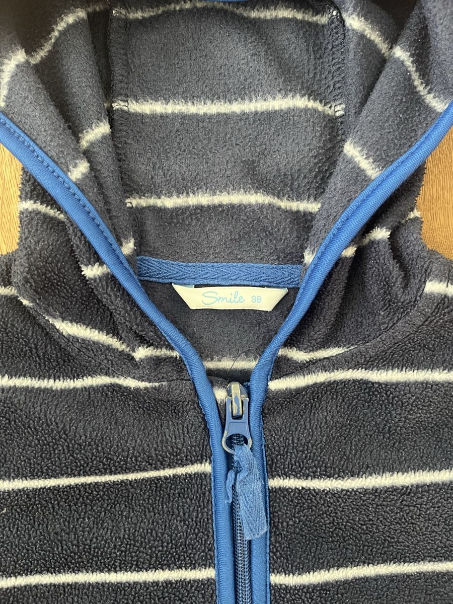 Pullover & Sweatshirts: Smile Pullover, Gr. 98 – Gebraucht aus Interlaken von fbnscl 1