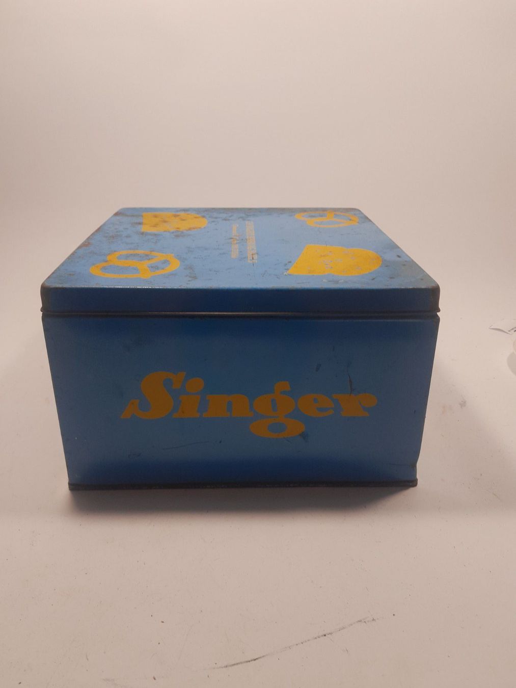 Dosen: Antike Blechdose - CH. Singer's Erben AG Basel - Bretzel – Gebraucht aus Männedorf von Bel-view 2