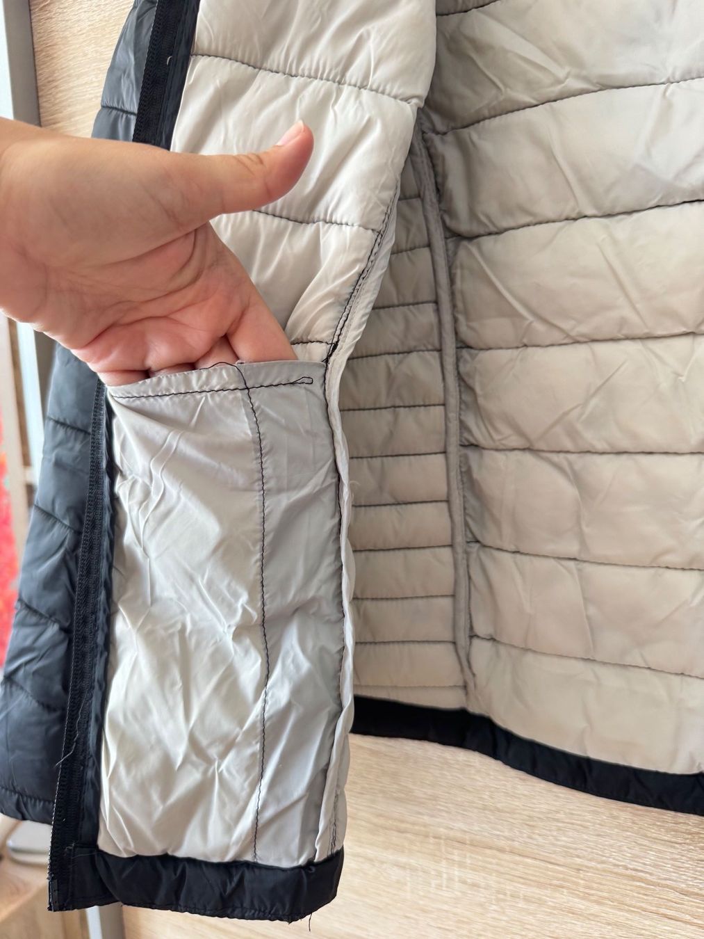 Vestes: Doudoune noire – D'occasion à Montreux par iizaa811 2
