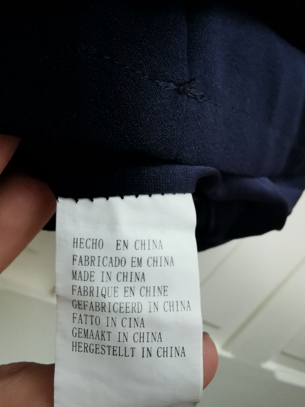 Vestiti: schön gemustertes Vintage Kleid, Grösse 40 – Usato da Zürich venduto da Hibiskus3 5