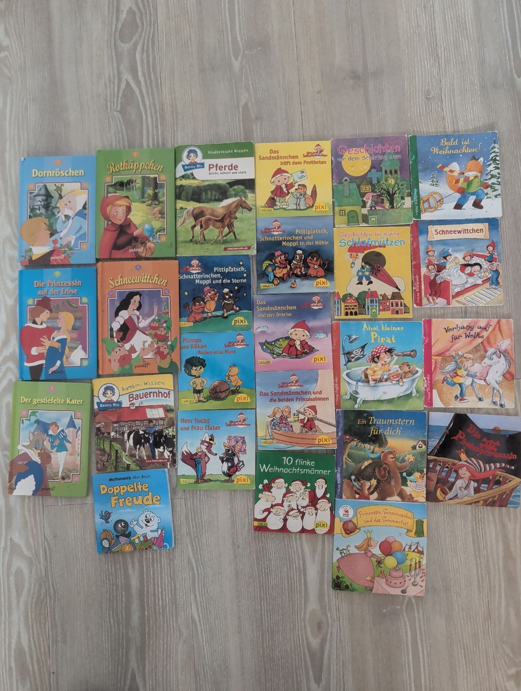 Libri:  25 Stück Pixie und sonstiges verschiedene Titel  – Usato da Weinfelden venduto da Marco035
