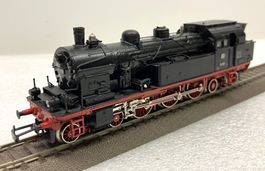 märklin 8306= Dampflok BR 78 355 - schönes Vitrinenmodell