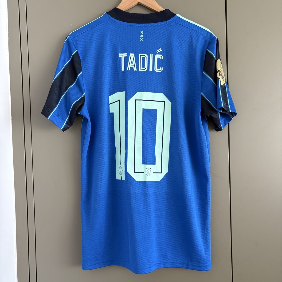 Adidas Canottiere & Pantaloni: Ajax Amsterdam Trikot Tadic Adidas – Usato da Winterthur venduto da LaBodega 6