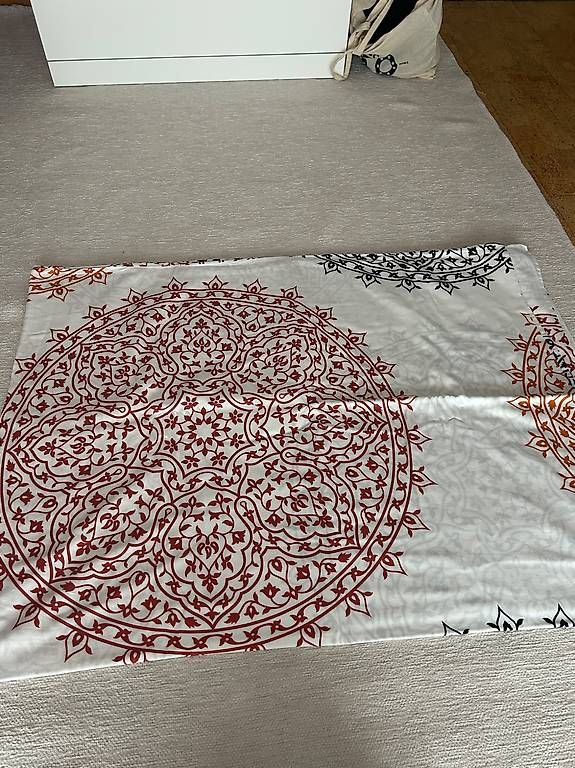 Biancheria da letto: Bettbezug mit orientalischem Muster – Usato da Binningen venduto da sof_5mg7 1