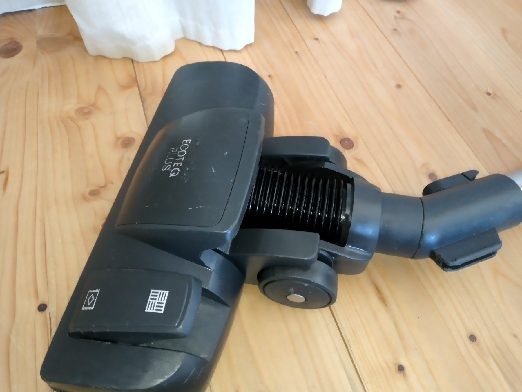 Miele Aspirapolveri & Accessori: Staubsauger Miele C3 Silence  Ecoline – Usato da Prez-vers-Siviriez venduto da Monija70 5