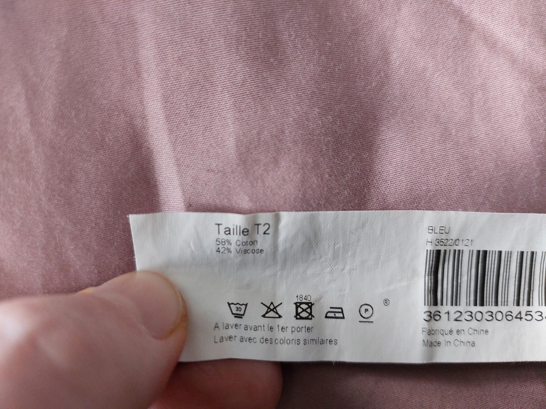 Pullover & Sweatshirts: Très joli pull col V léopard bleu Monoprix Taille 2 – Gebraucht aus Ostermundigen von jul_7t8v 5