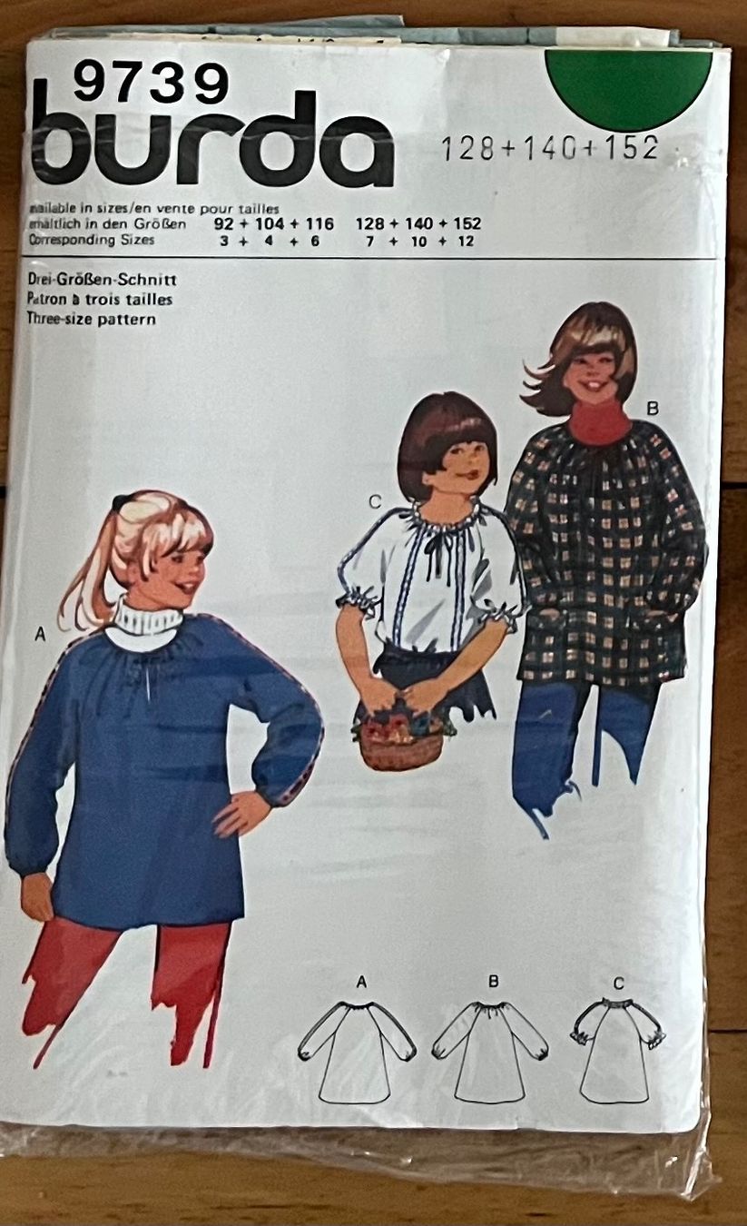 Cartamodelli: Vintage- Schnittmuster Burda – Usato da Aesch BL venduto da Sam-3