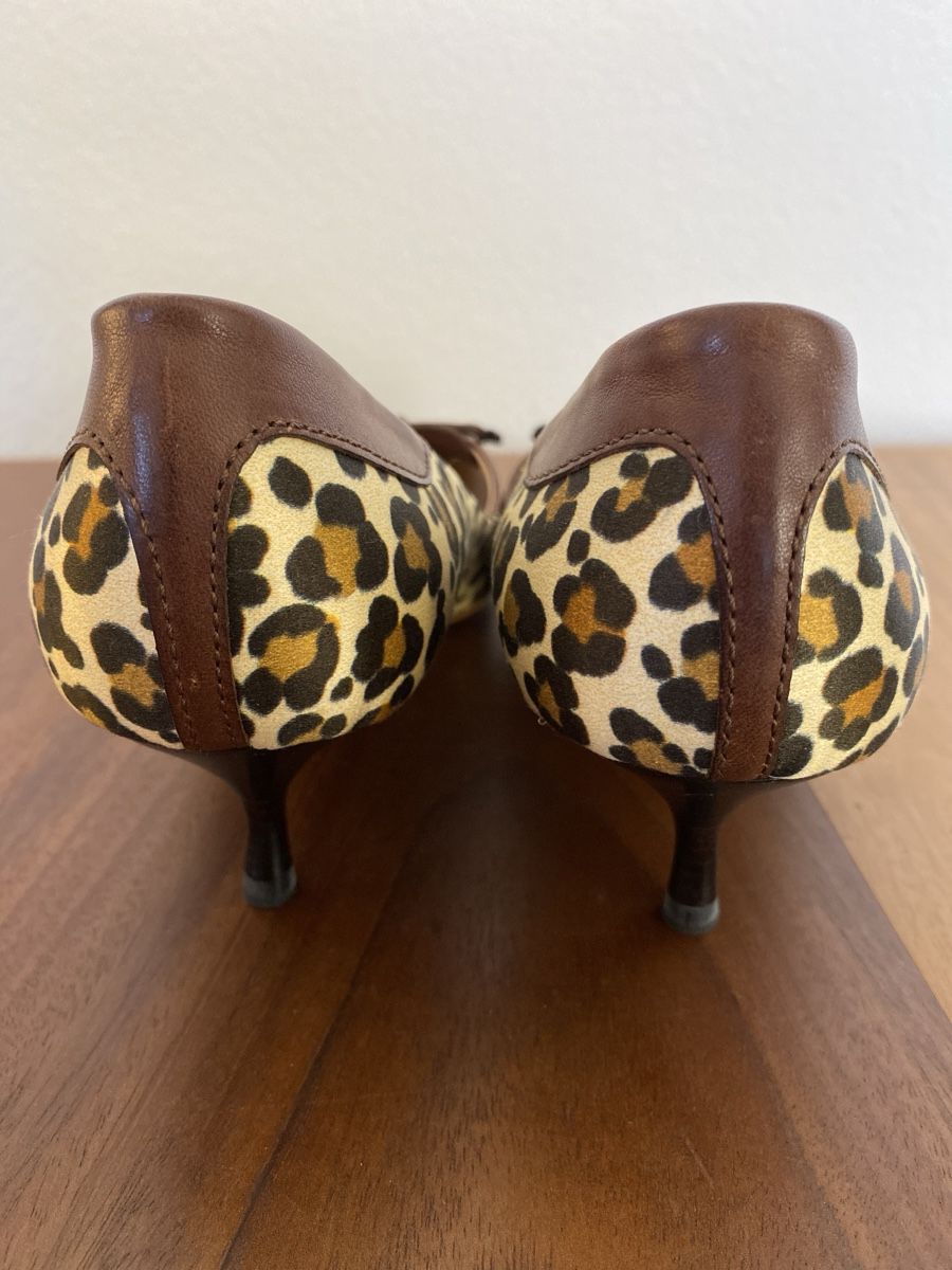 Moschino Scarpe da donna: Moschino-Pumps, echtes Leder, Leomuster, 37.5 – Nuovo (secondo la descrizione) da Zürich venduto da Klusek_2019 6