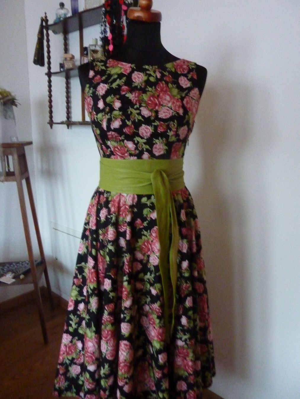 Robes: Vintage Sommerkleid 34/36 – Neuf (Voir description) à Waldstatt par Kananaskis1