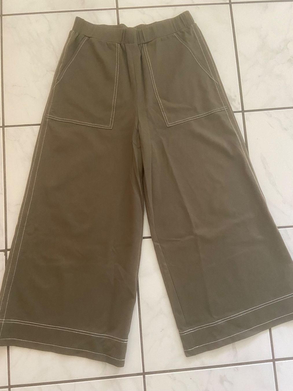 Pantaloni: Max & Co Cullote Gr S – Usato da Gossau SG venduto da lubenica07