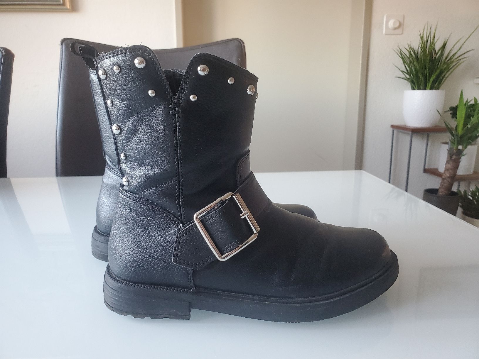 Geox Chaussures garçon: Geox Mädchen Stiefel, Gr. 35 – D'occasion à Frauenfeld par BeneFull