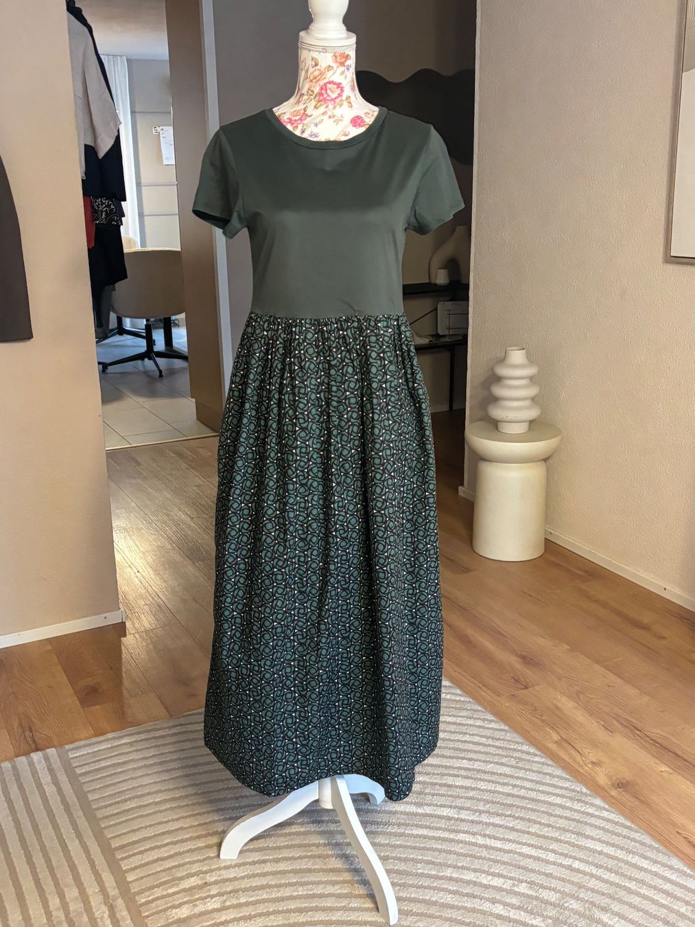 Max Mara Vestiti: Max Mara Weekend Maxi Dress 100% Baumwolle – Usato da St. Margrethen SG venduto da dijanaO 3