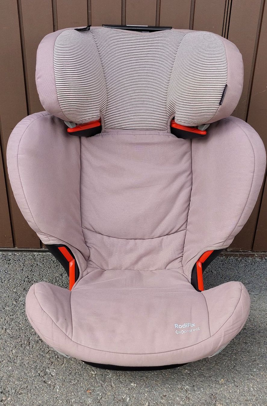 Maxi-Cosi Sièges auto: Kinder Autositz mit Isofix – D'occasion à Russikon par mar_f82k