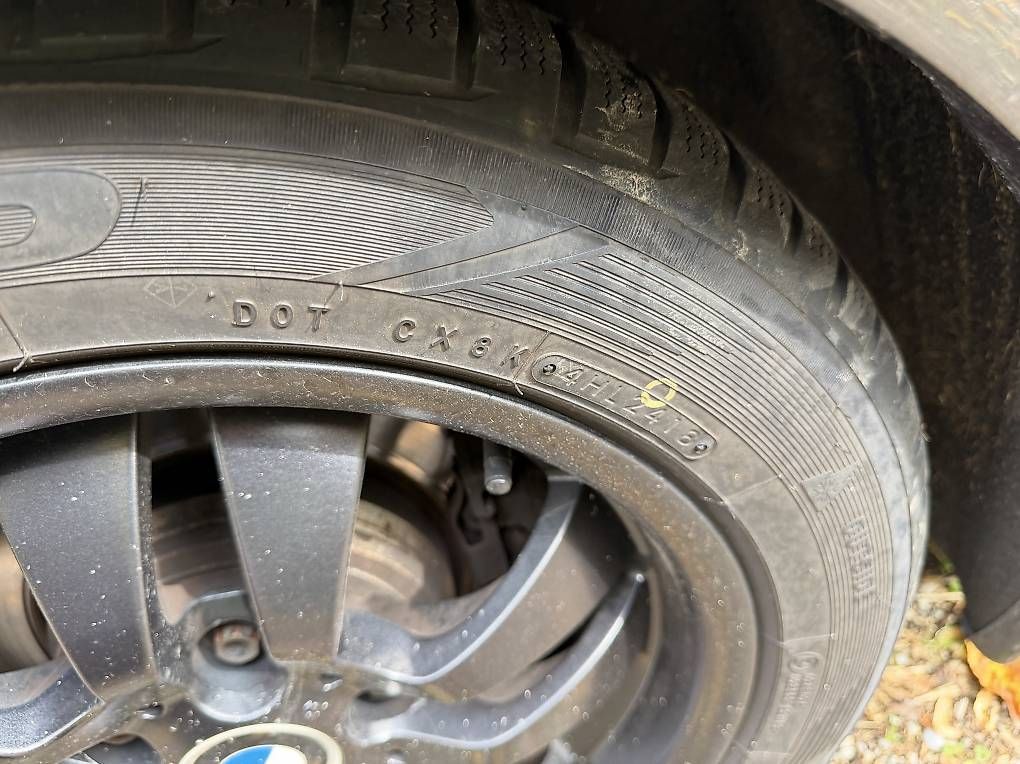 Pneus & Kompletträder: Winterräder Bmw 16Zoll – Gebraucht aus Muri AG von Aero96 5