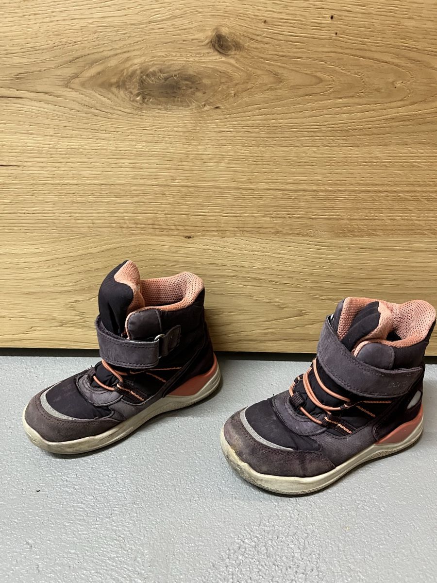 Chaussures filles: Ecco Winterstiefel Gr. 27 – D'occasion à Riehen par YuriST 2