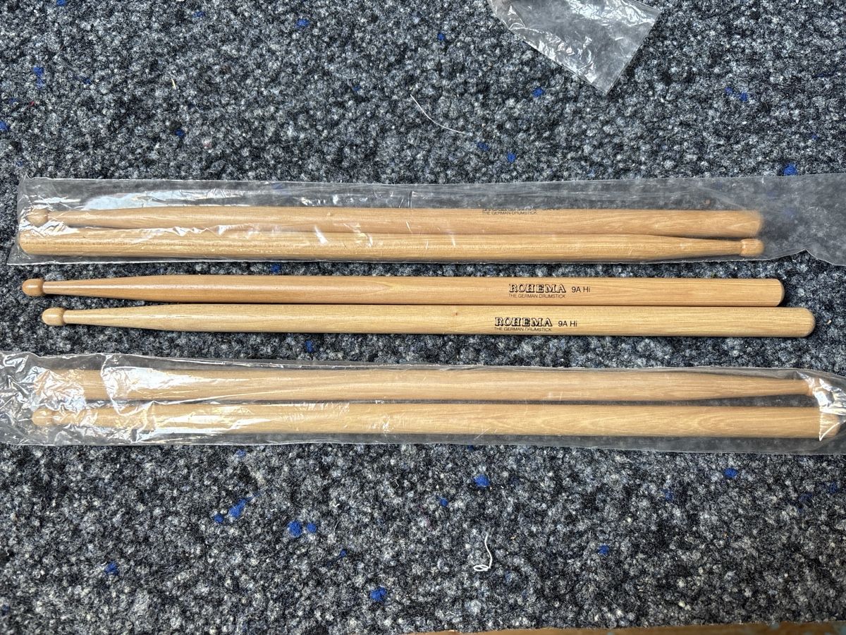 Strumenti musicali: 3 Paar Drumsticks Rohema 9A Hi – Nuovo (secondo la descrizione) da Frümsen venduto da dbxdoh