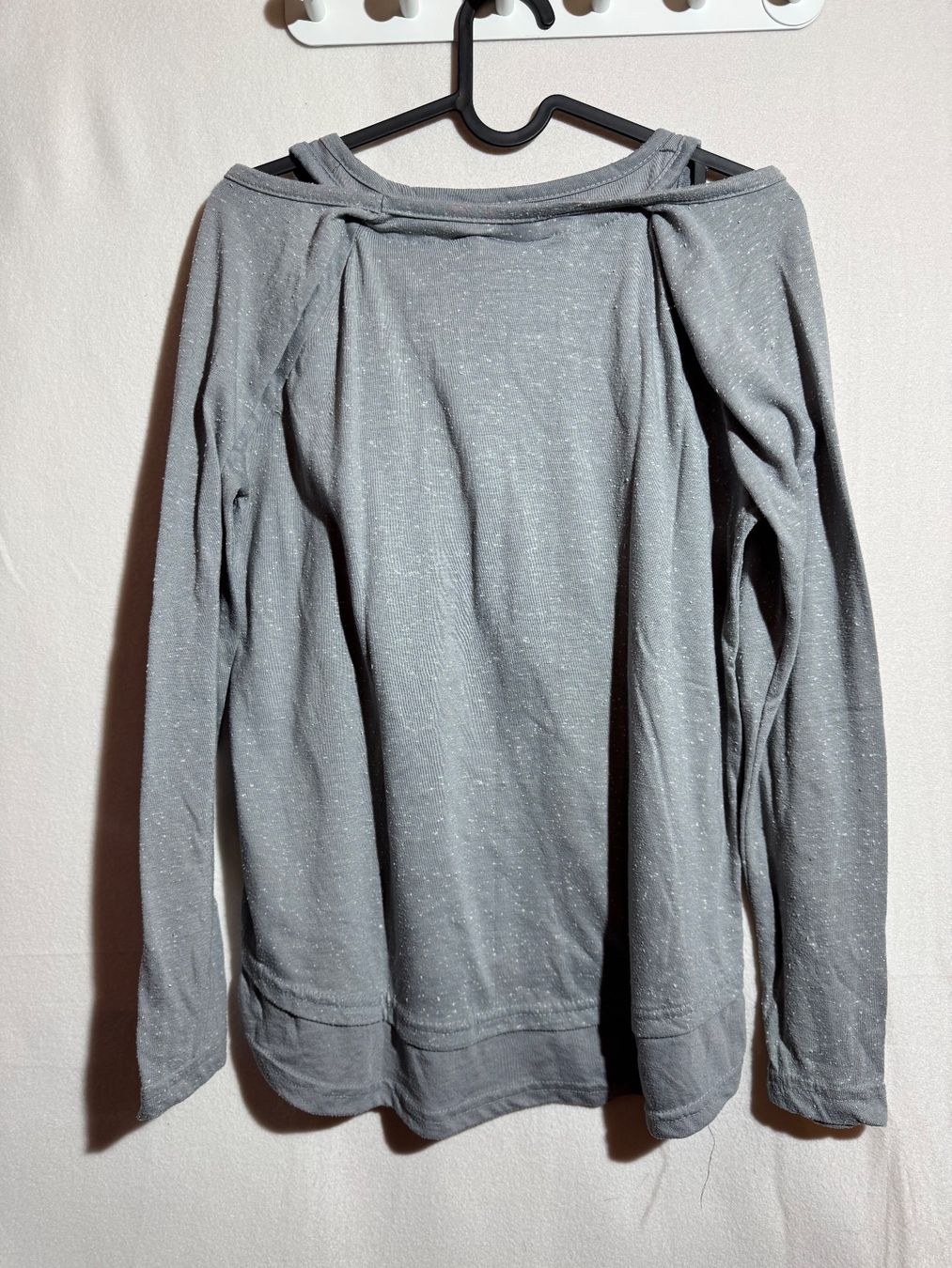 Maglioni & Felpe: Grauer Pullover von Janina Gr. 40 – Usato da Grosswangen venduto da SALE_SALE_SALE 8